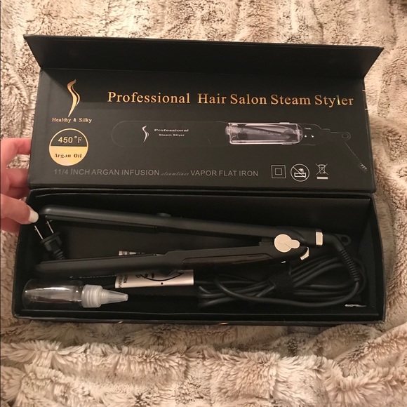 new professional steam styler
